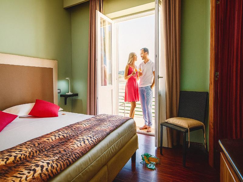 Marina 10 Boutique & Design Hotel image