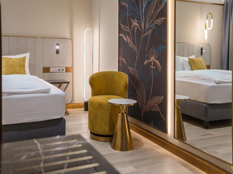 La Prima Fashion Hotel image