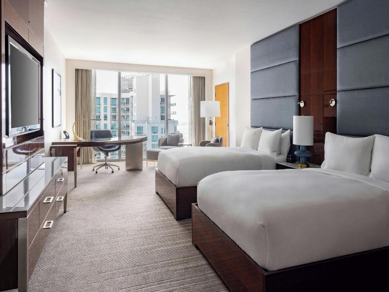 JW Marriott Marquis Miami image