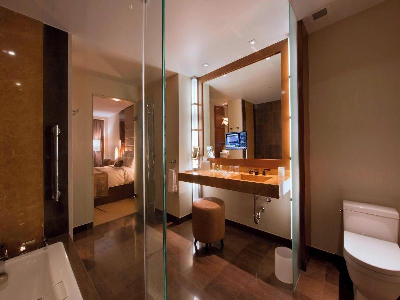 JW Marriott Marquis Miami image