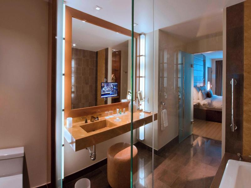 JW Marriott Marquis Miami image