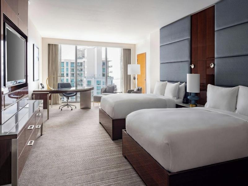 JW Marriott Marquis Miami image