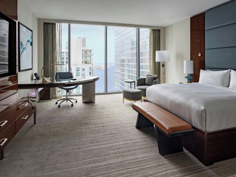 JW Marriott Marquis Miami image