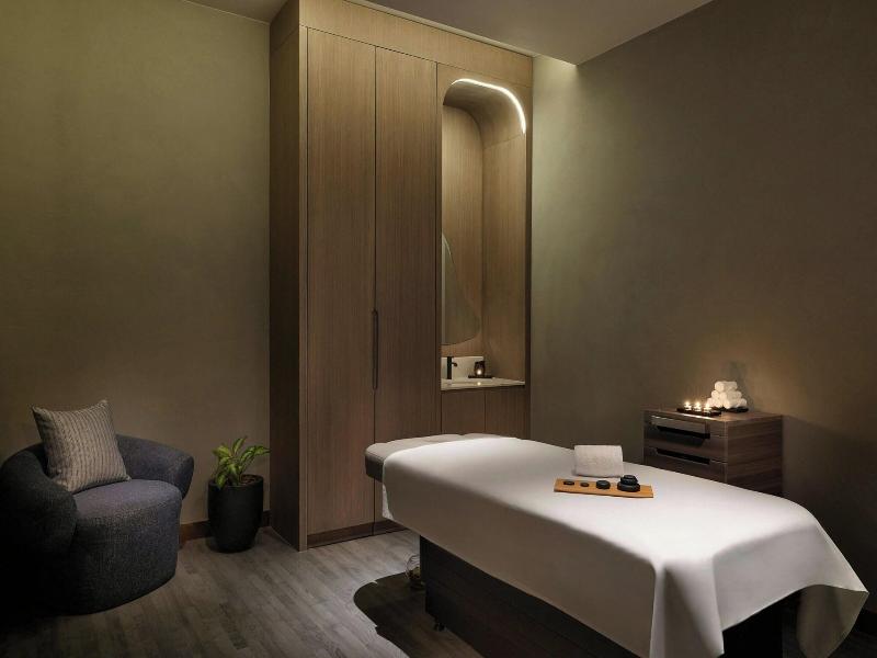 Sheraton Bahrain image