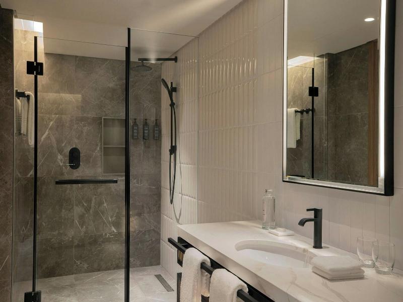Sheraton Bahrain image