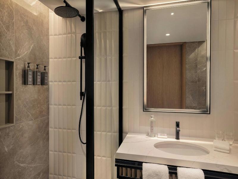 Sheraton Bahrain image