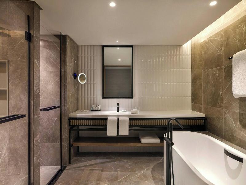 Sheraton Bahrain image