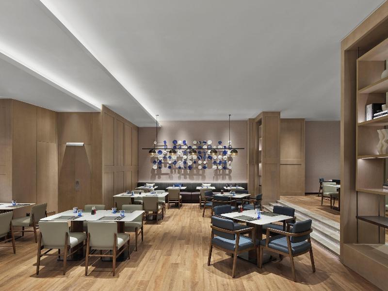 Shanghai Marriott Hotel Yangpu Riverside image