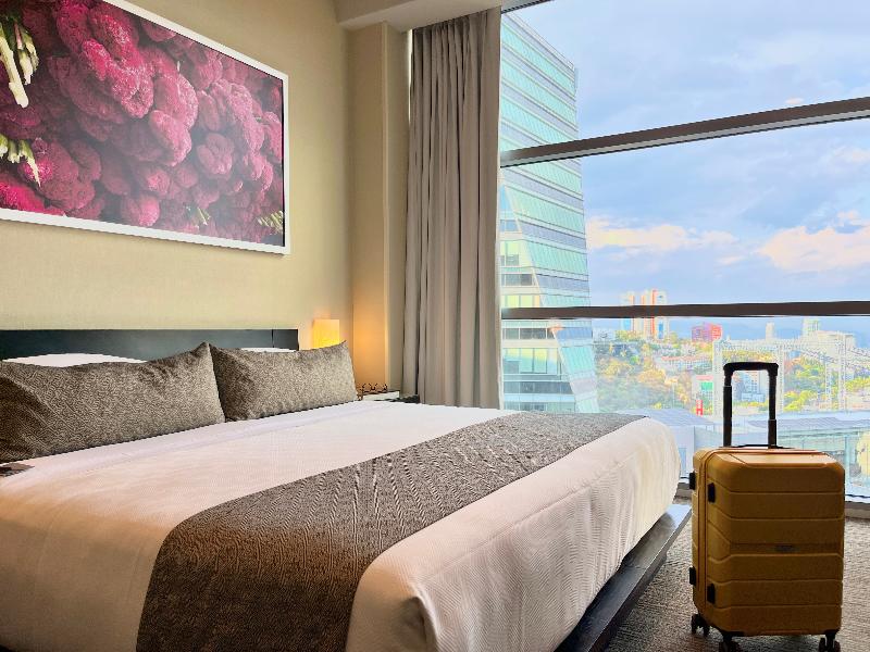 Stadia Suites Mexico City Santa Fe image