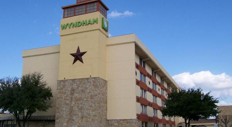 Wyndham Garden Austin