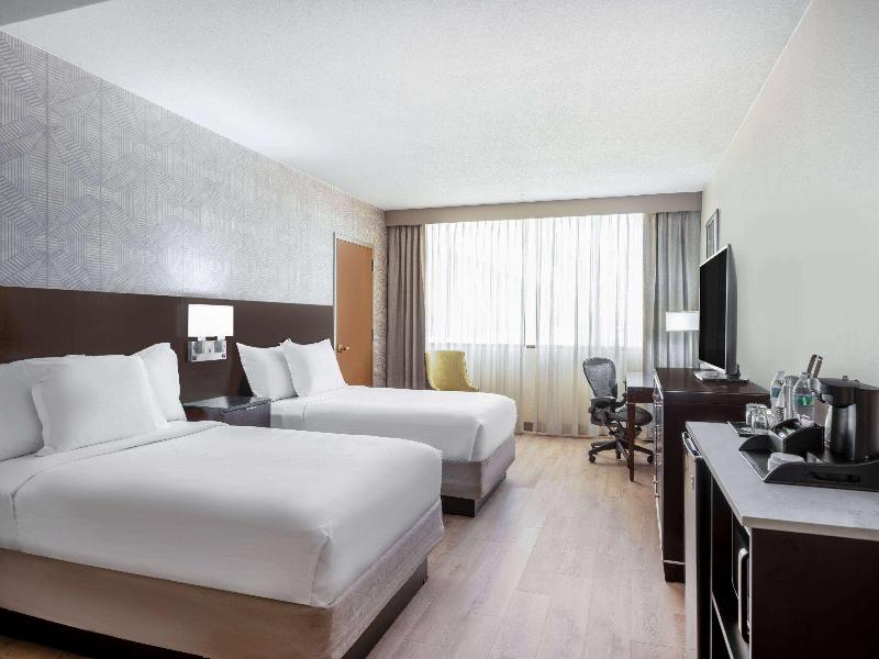 Wyndham Indianapolis West image