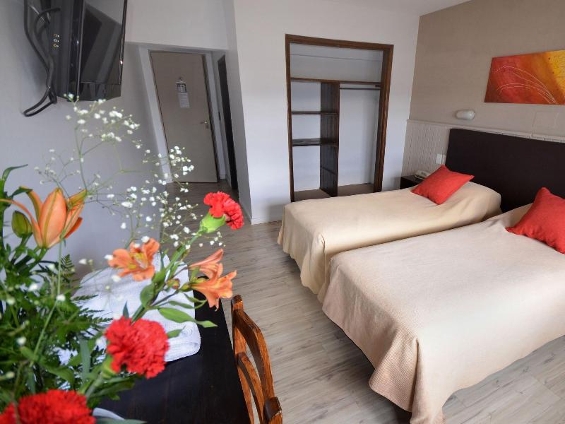 Hotel 7 Lagos image