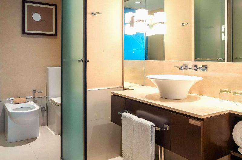 Hilton Mendoza image