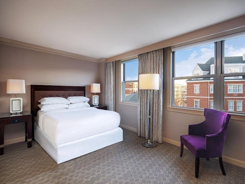 Sheraton Portsmouth Harborside image