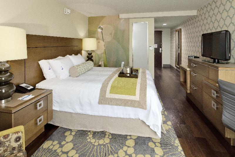 Hotel Indigo Long Island - East End photo 13