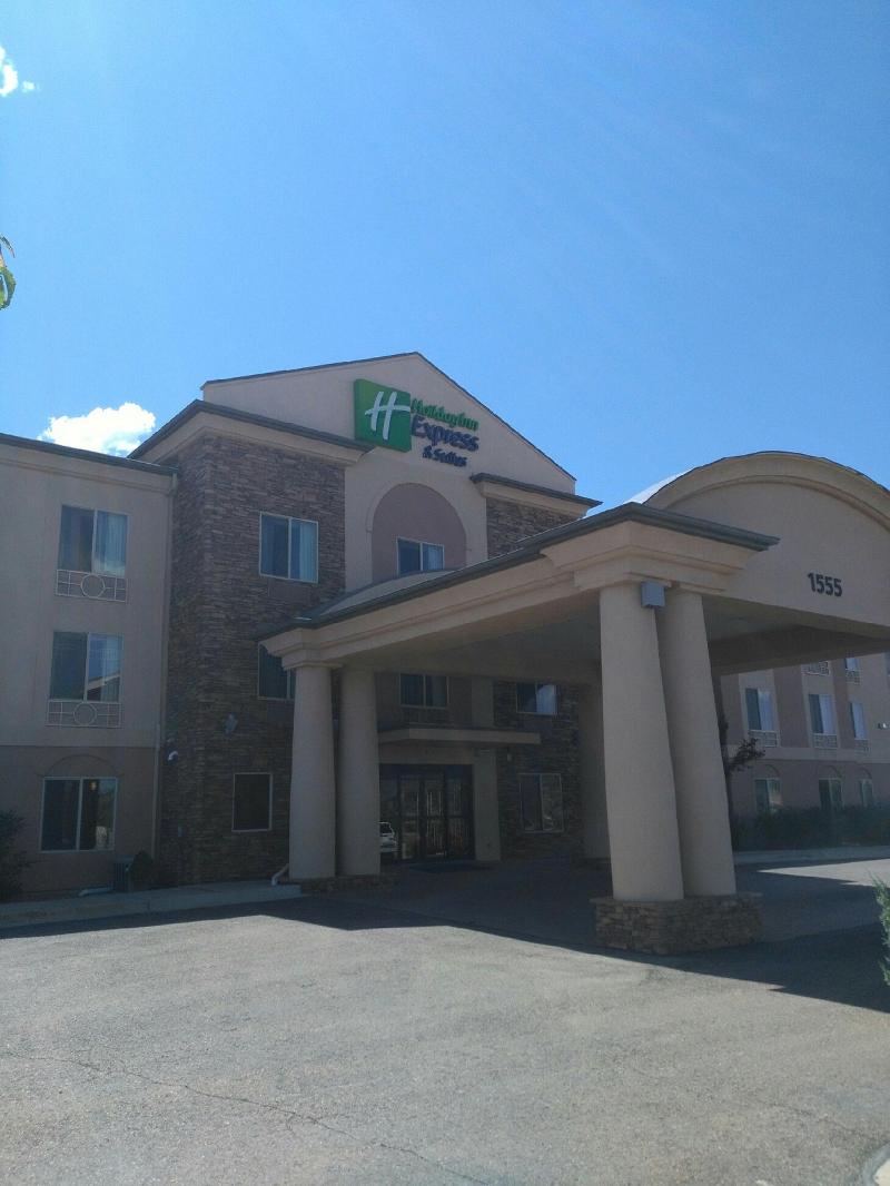 Holiday Inn Express & Suites Cedar City By IHG