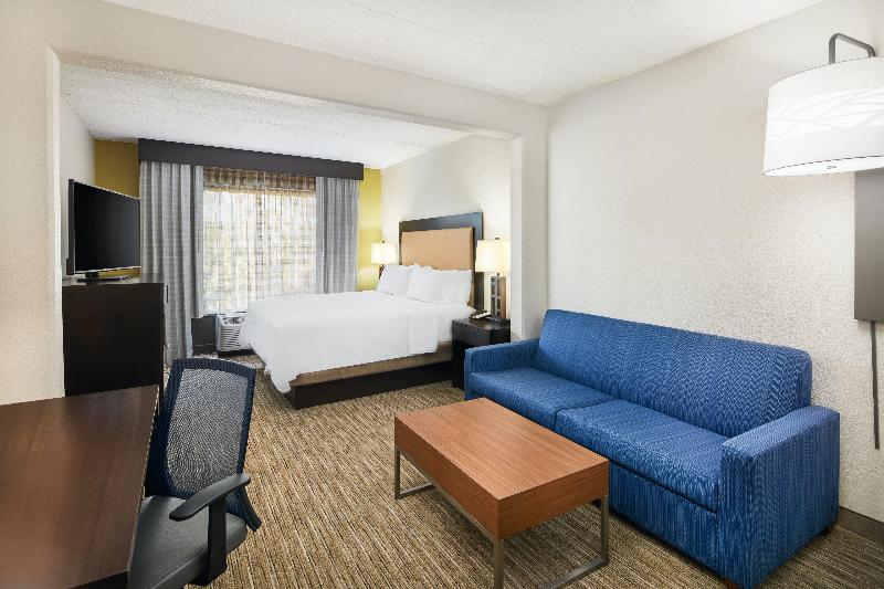 Holiday Inn Express and Suites Jacksonville SE Med