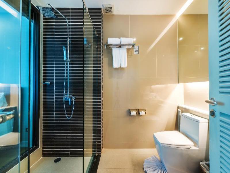 Club Wyndham Patong Hill image