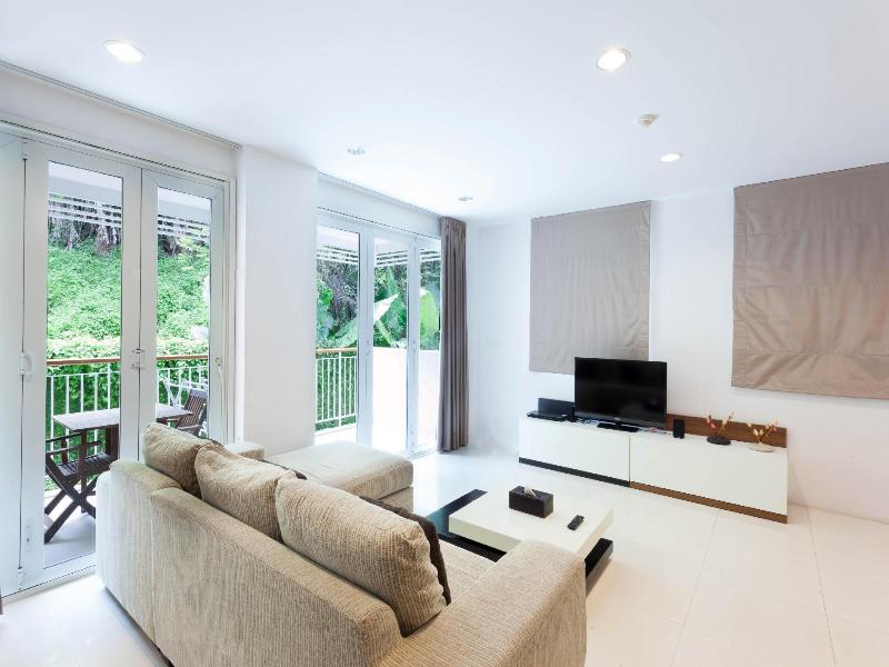 The Park Surin Serviced Apartments image