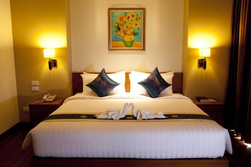 Lantana Resort Hotel