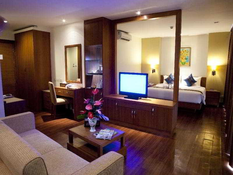 Lantana Resort Hotel