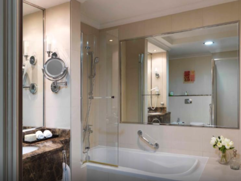 Park Regis Kris Kin Hotel Dubai image