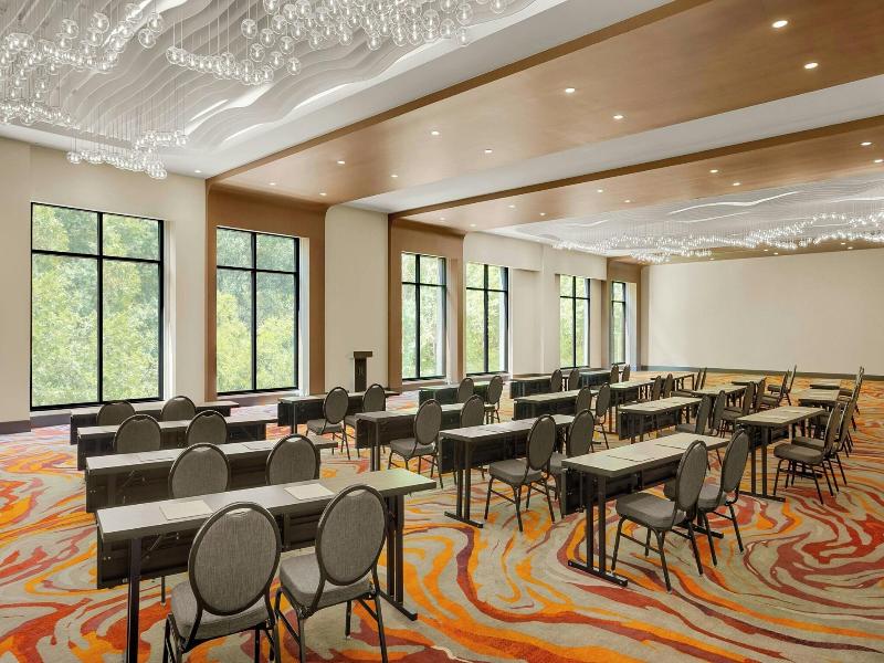 Renaissance Atlanta Midtown Hotel image