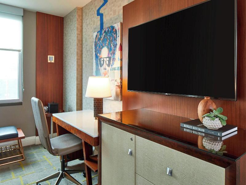 Renaissance Atlanta Midtown Hotel image