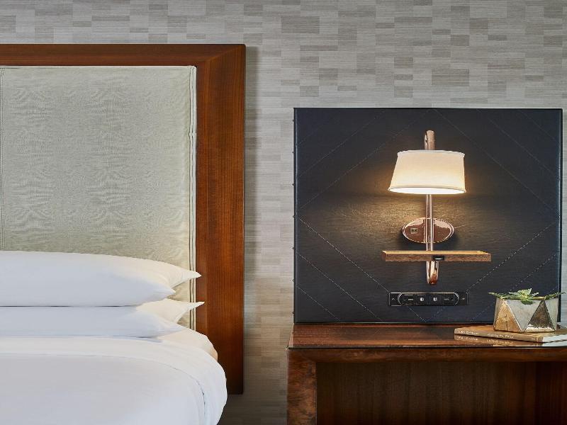Renaissance Atlanta Midtown Hotel image
