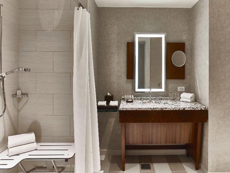Renaissance Atlanta Midtown Hotel image
