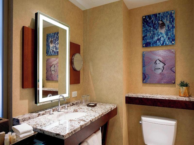 Renaissance Atlanta Midtown Hotel image