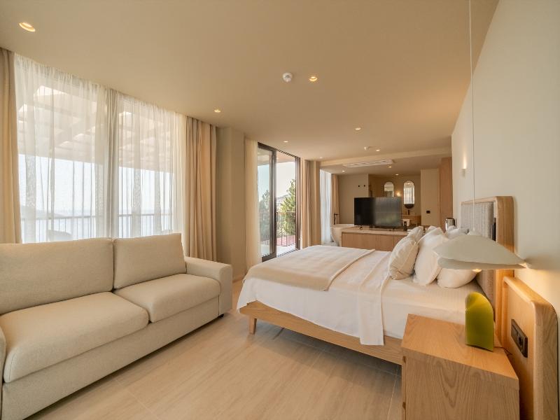 Asfiya Sea View Hotel image
