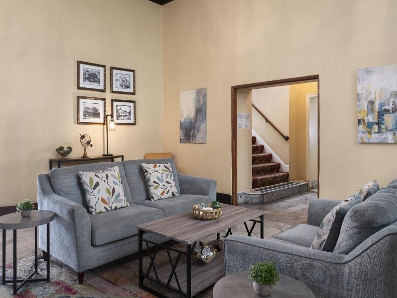 Sonora Inn image
