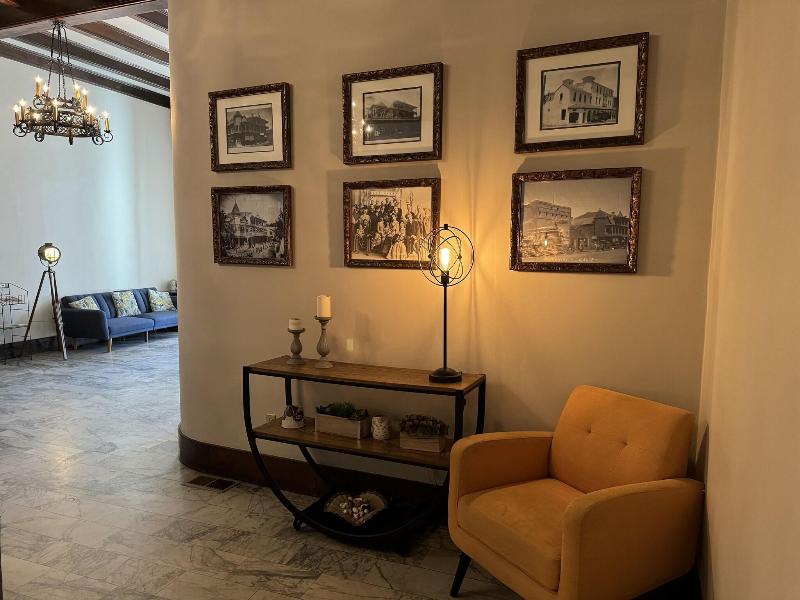 Sonora Inn image