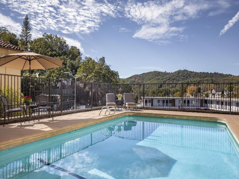Sonora Inn image