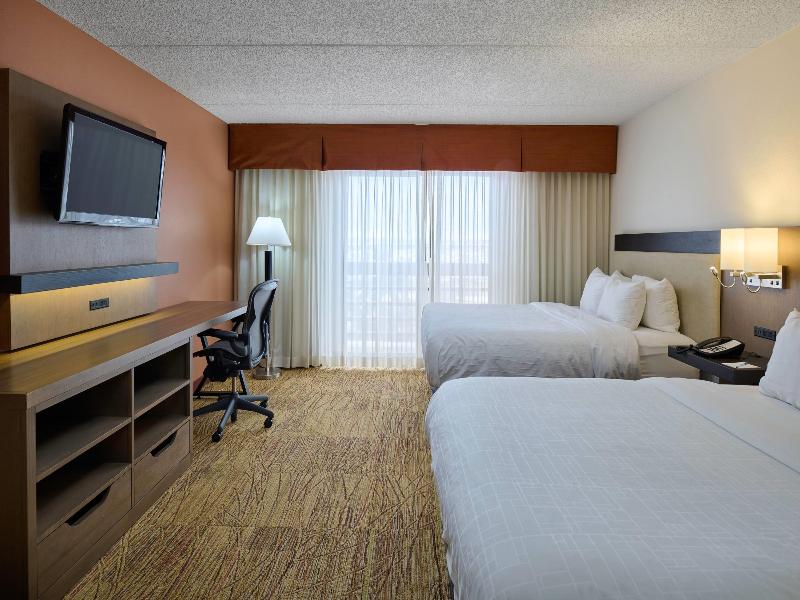 Wyndham El Paso Airport and Water Park image