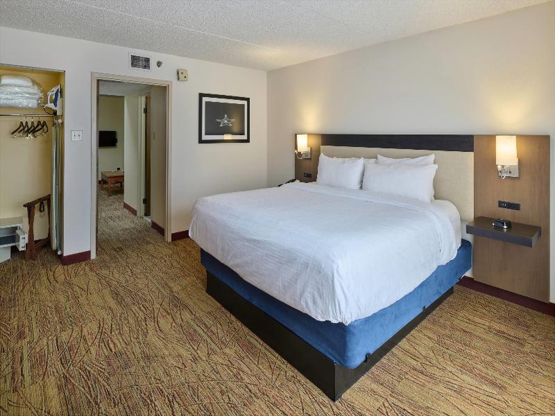 Wyndham El Paso Airport and Water Park image