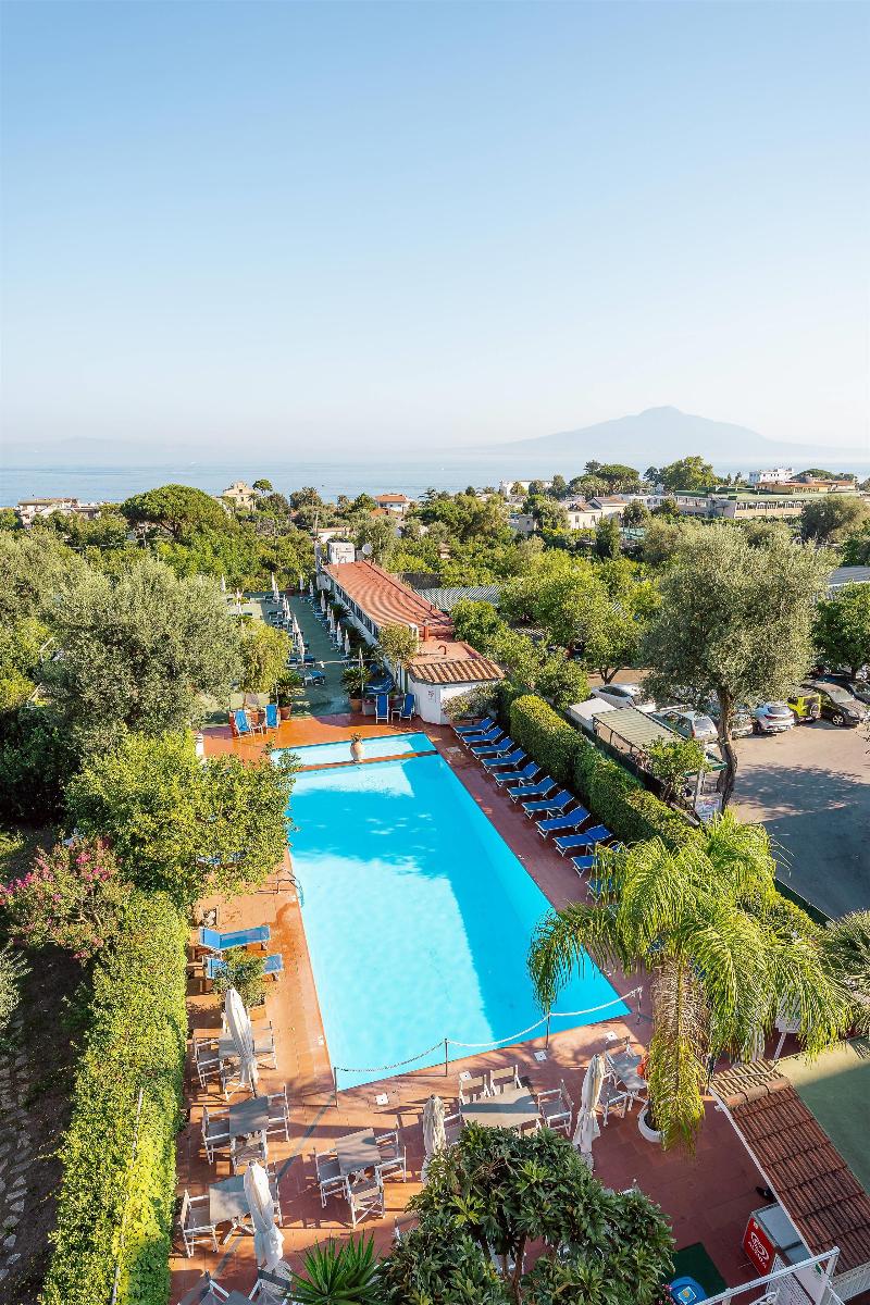 Comfort Hotel Gardenia Sorrento Coast image