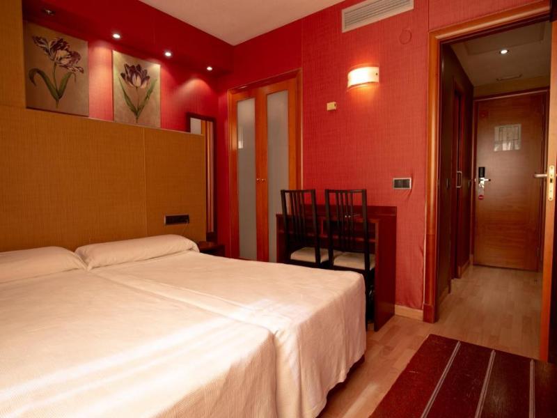 Hotel Villa de Barajas image