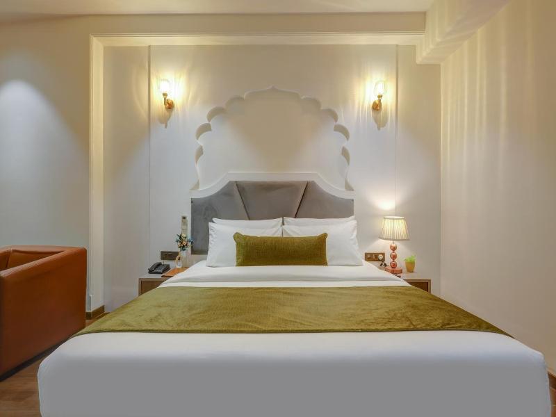 Capital O 444 Hotel Venus image