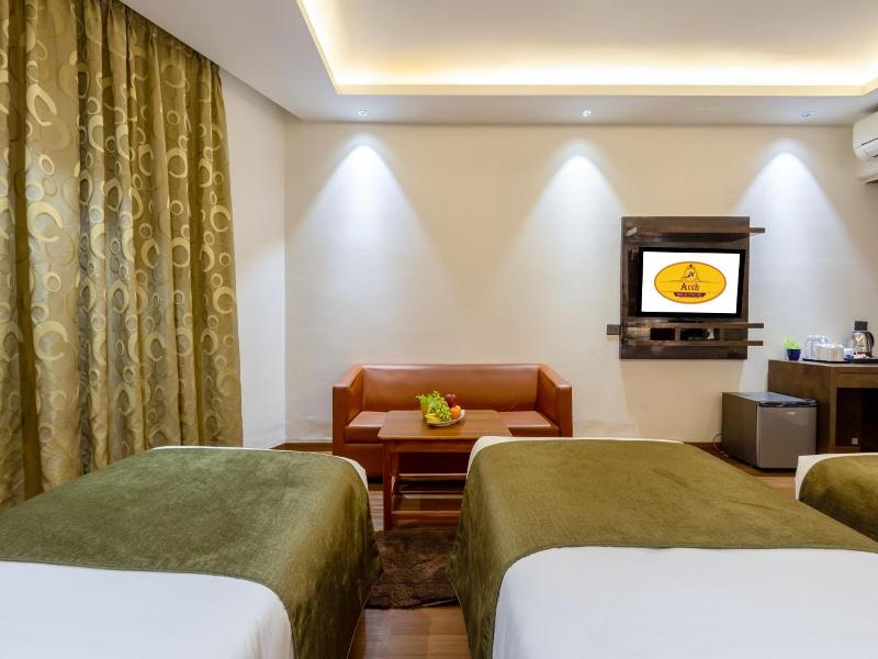 Capital O 444 Hotel Venus image