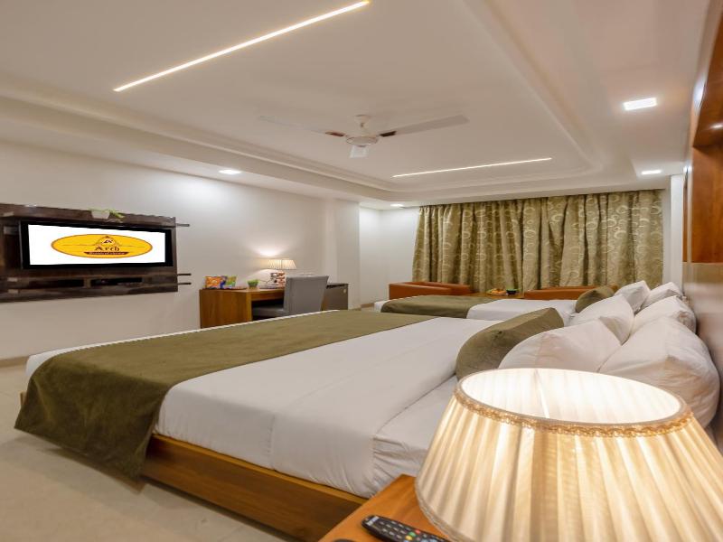 Capital O 444 Hotel Venus image