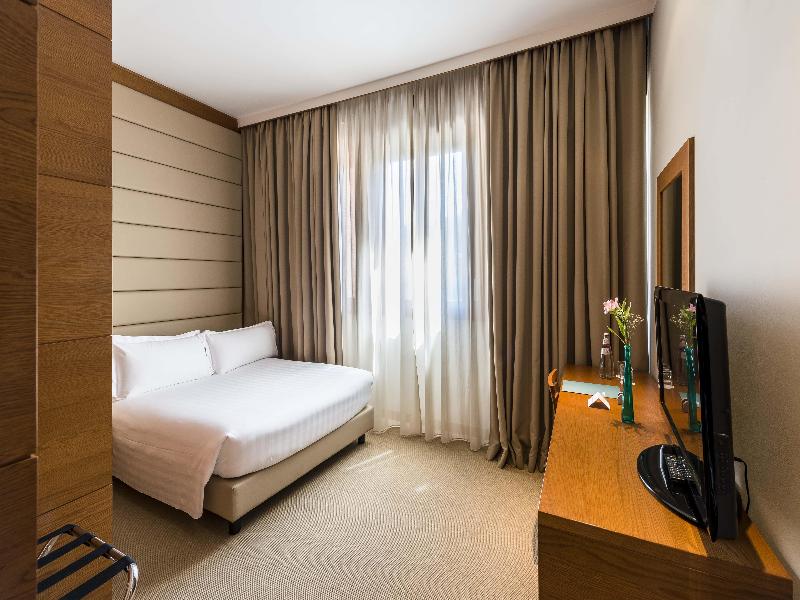 Occidental Aurelia image