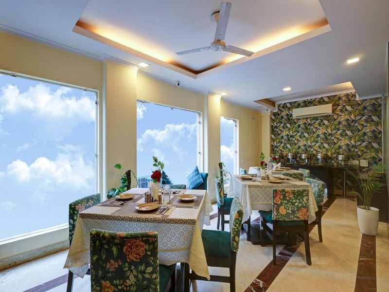 The Pearl - A Royal Residency image