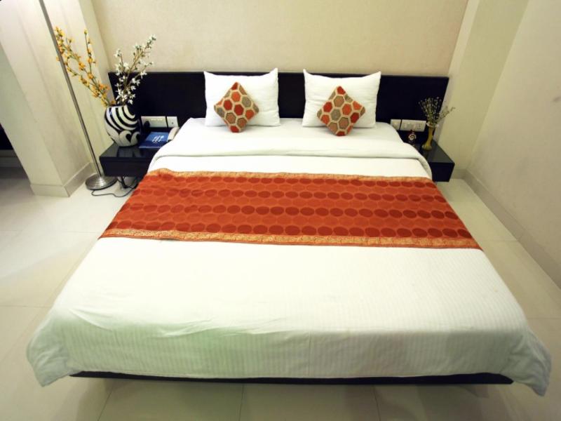 Hotel Saar Inn image