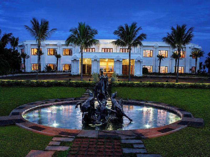 Chariot Beach Resort image