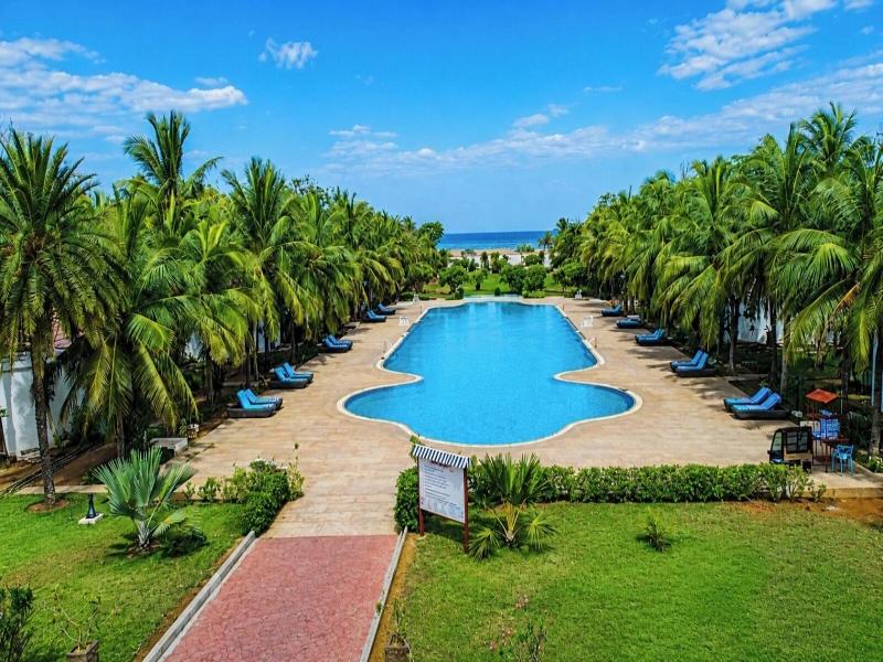 Chariot Beach Resort image