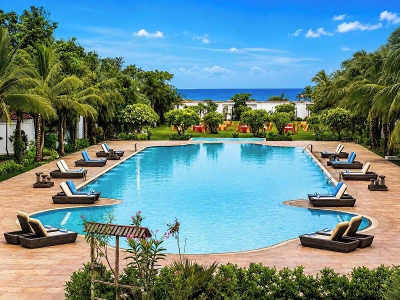 Chariot Beach Resort image