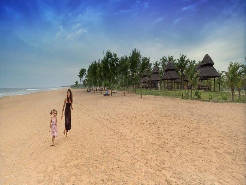 Chariot Beach Resort image