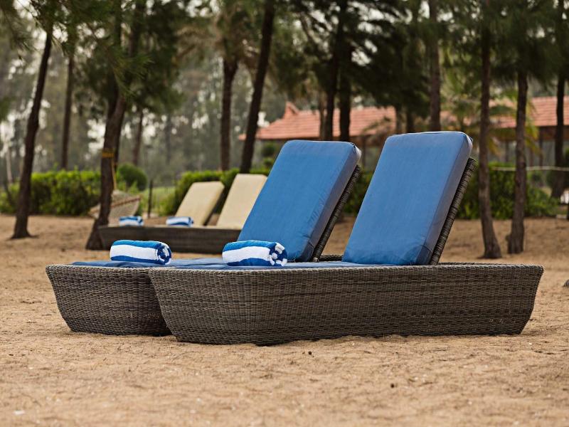 Chariot Beach Resort image